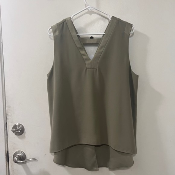 Lisa Rinna Collection Olive Green Polyester V-Neck Split Back SL Blouse Sz Large - Picture 3 of 10